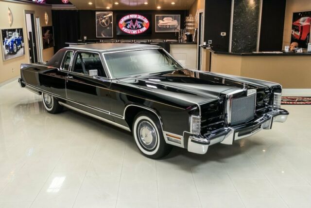 1977 Lincoln Continental Town Coupe - photo 9