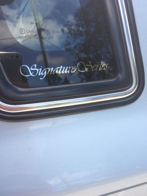1993 Lincoln Town Car signature series - photo 7