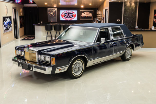 1989 Lincoln Town Car Signature - photo 5
