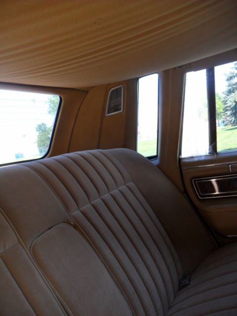 1984 Lincoln Town Car - photo 5