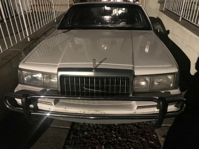 1994 Lincoln Town Car - photo 7