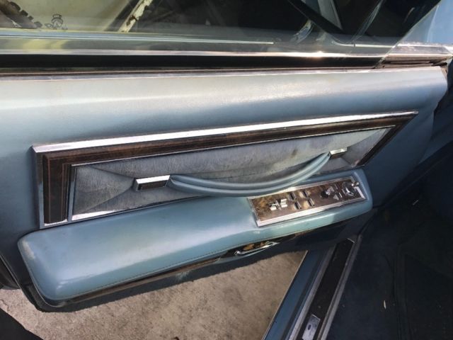 1978 Lincoln Continental town car - photo 3