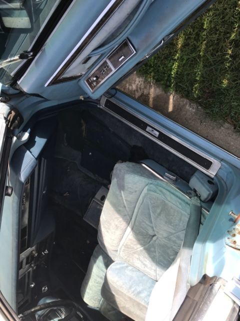 1978 Lincoln Continental town car - photo 8