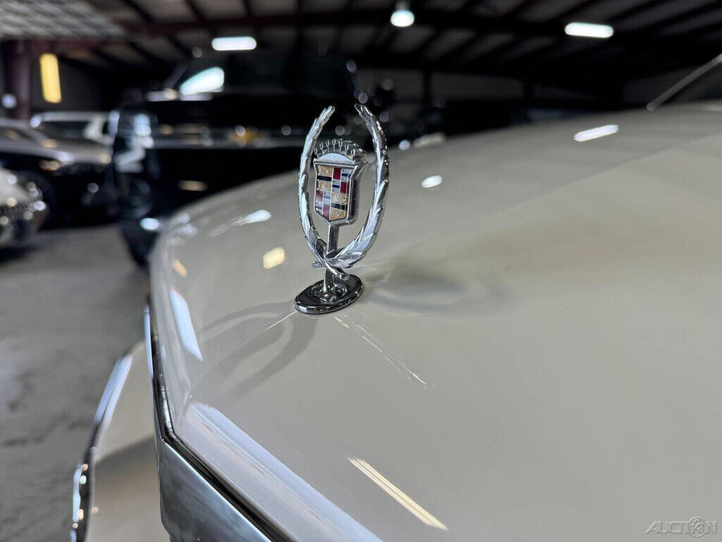 1994 Cadillac Fleetwood BROUGHAM - 15K ORIGINAL MILES - CORVETTE 5.7 LT1 V8! - photo 3