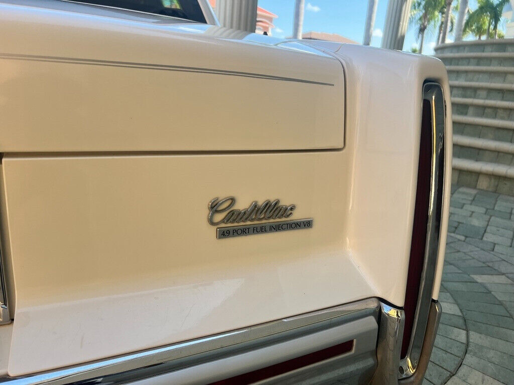 1992 Cadillac DeVille 4.9L V8 - 80K LOW MILES - RARE FIND - BEST DEAL ON EBAY! - photo 7