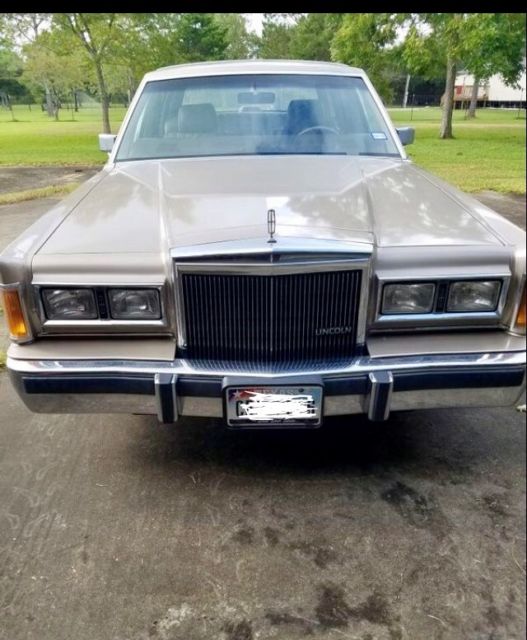 1989 Lincoln Town Car - photo 5