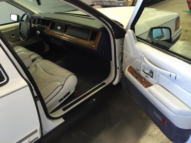 1994 Lincoln Town Car - photo 12