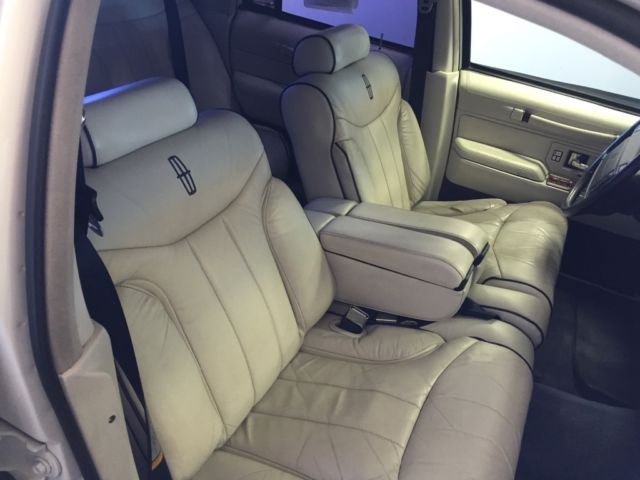 1994 Lincoln Town Car - photo 13