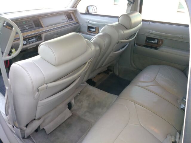 1991 Lincoln Town Car Signature - photo 5