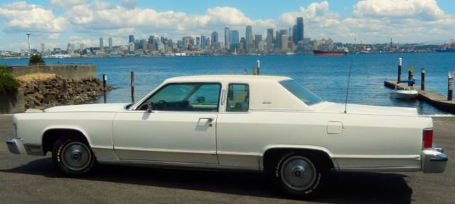LINCOLN TOWN CAR TOWN COUPE 1978 Lincoln Town Car
