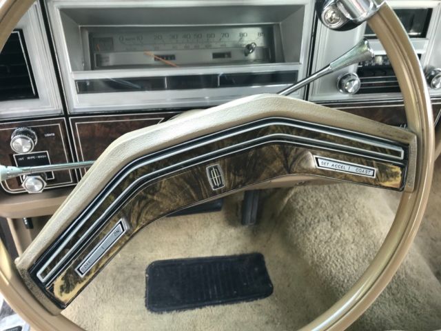 1978 Lincoln Other Town Coupe - photo 10