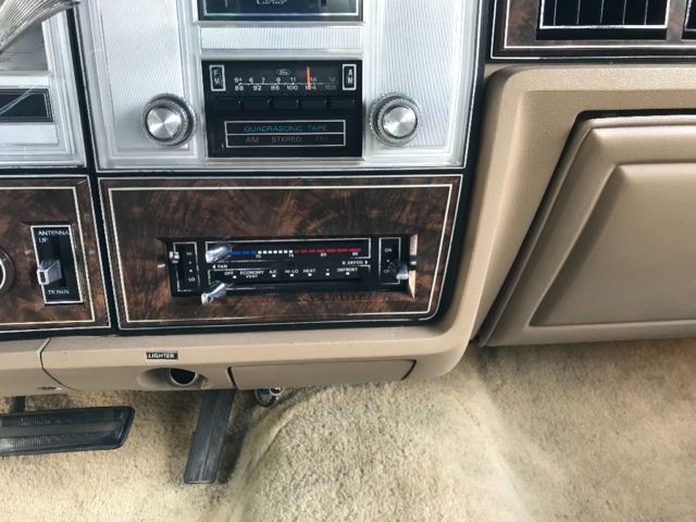 1978 Lincoln Other Town Coupe - photo 8