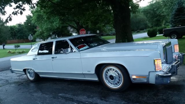 Lincoln Town Custom Cruiser 1978 Lincoln Town Car