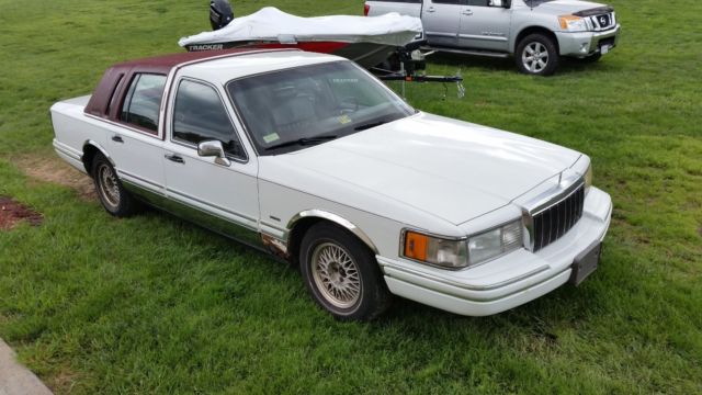 1992 Lincoln Continental Executive
