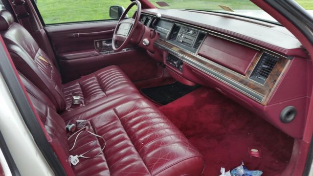 1992 Lincoln Continental Executive - photo 3