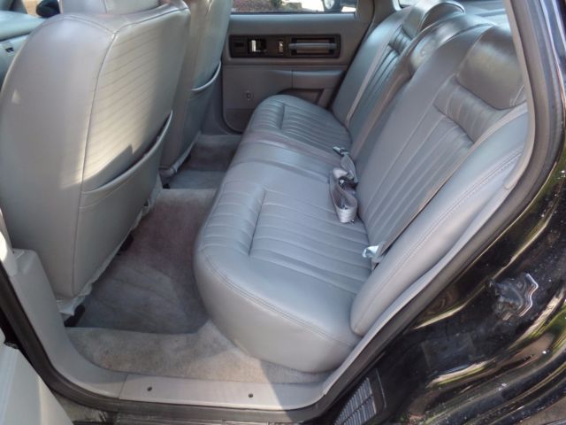 1994 Chevrolet Impala SS - photo 8