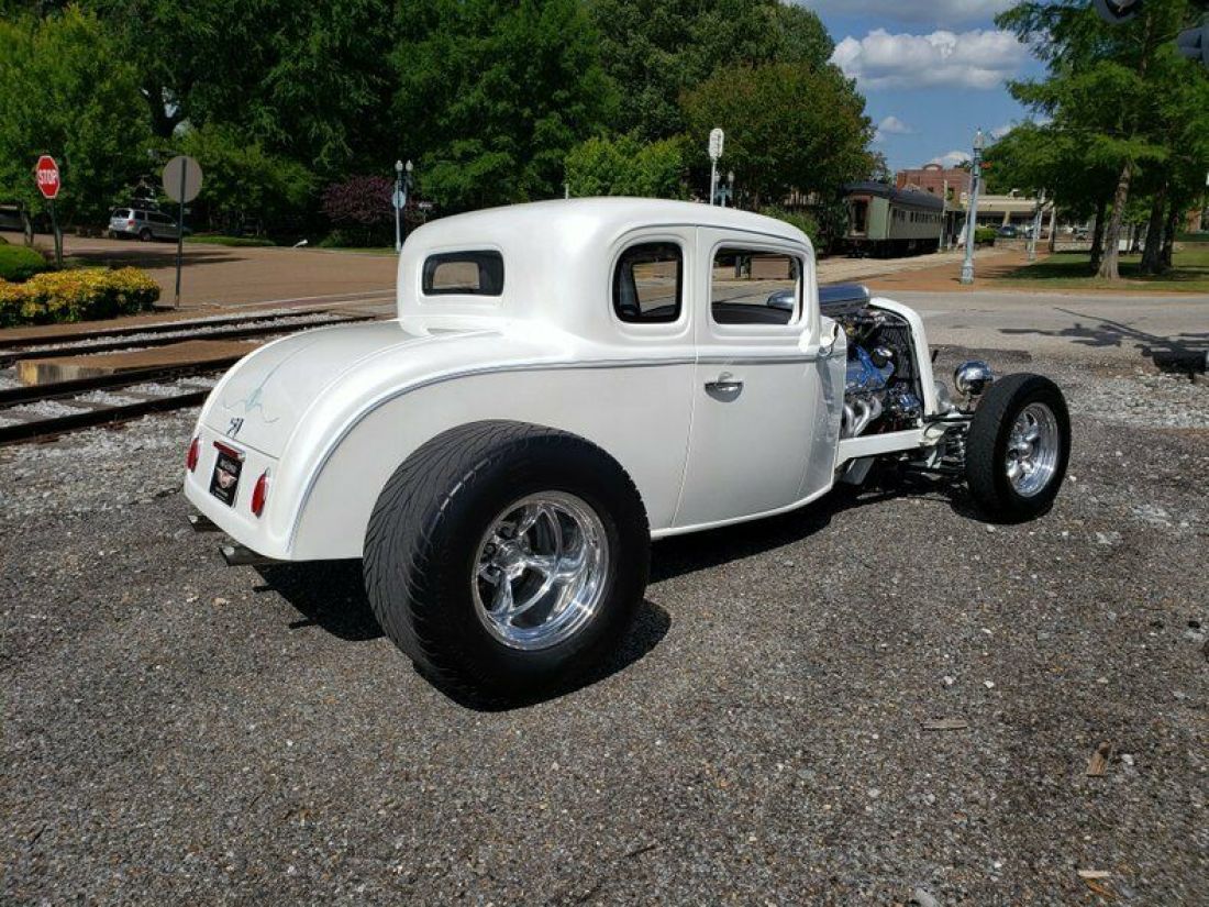 1932 Ford Coupe - photo 2