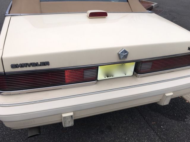1986 Chrysler LeBaron Convertible - photo 13