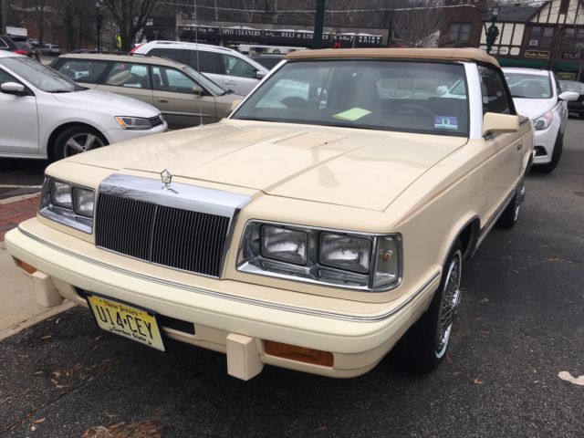 1986 Chrysler LeBaron Convertible - photo 7