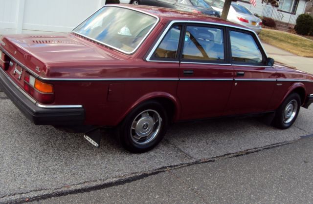 1985 Volvo 240 SEDAN - photo 2