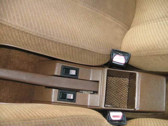 1987 Volvo 240 - photo 6