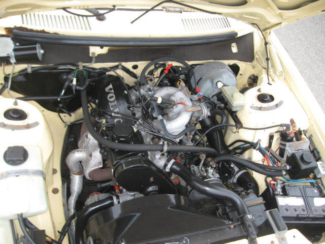 1987 Volvo 240 - photo 9