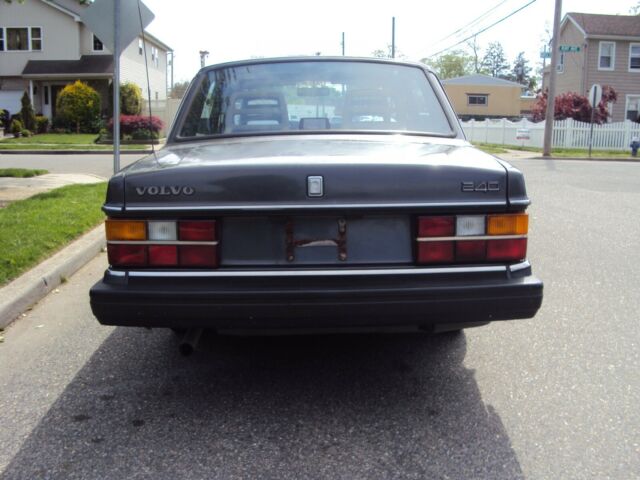1991 Volvo 240 - photo 4