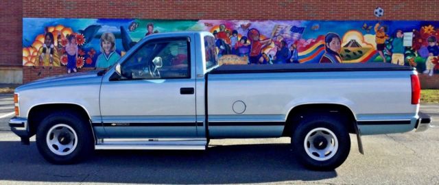 L@@K LOW MILEAGE 1989 CHEVY SILVERADO C1500 EXCELLENT CONDITION! 1989 Chevrolet C/K Pickup 1500 SILVERADO