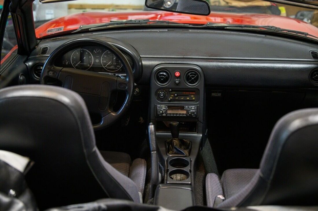 1990 Mazda MX-5 Miata Hardtop - photo 10