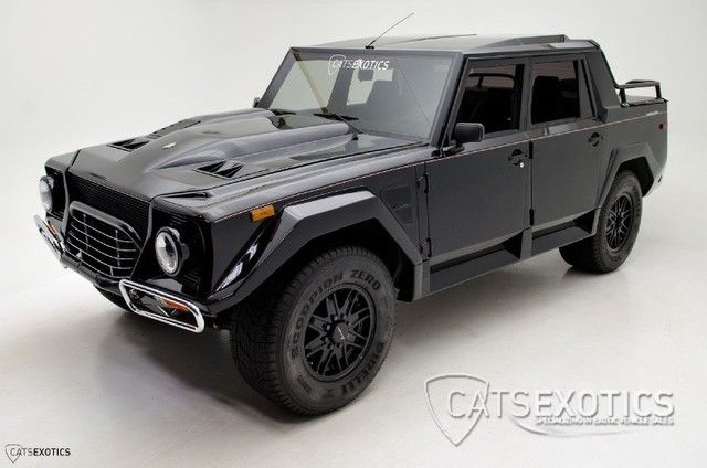 1990 Lamborghini LM002 - photo 2