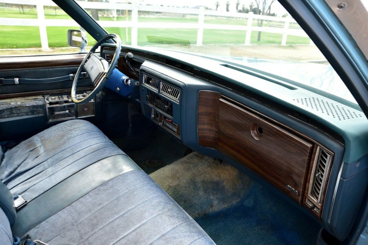 1977 Cadillac DeVille LOW MILES-CLEAN-INSPECTED-BARN FIND-NO RESERVE - photo 11