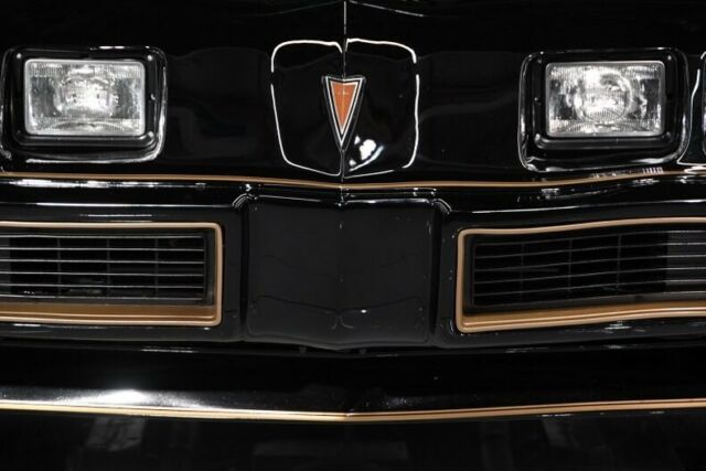 1979 Pontiac Trans Am -- - photo 5