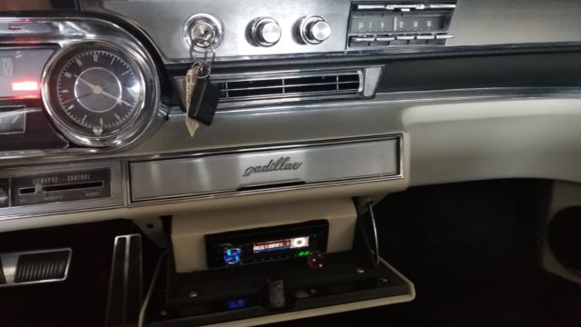 1965 Cadillac DeVille - photo 12