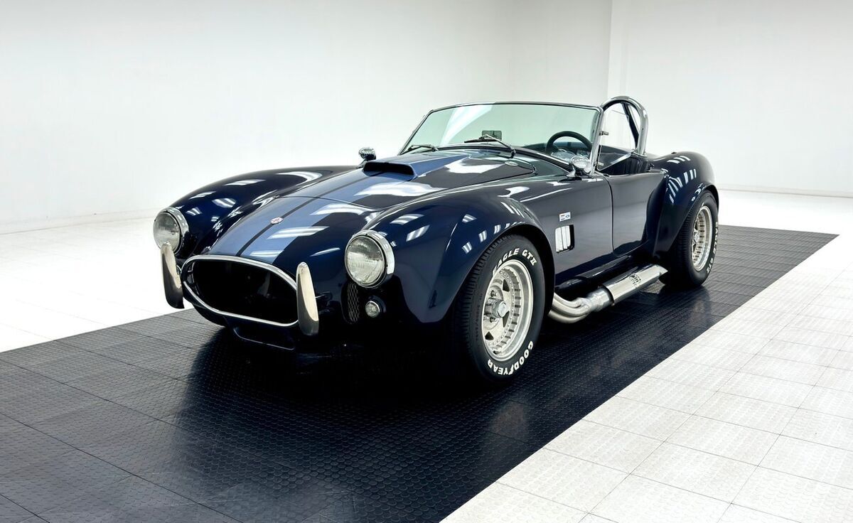 1966 Shelby Cobra Roadster - photo 13