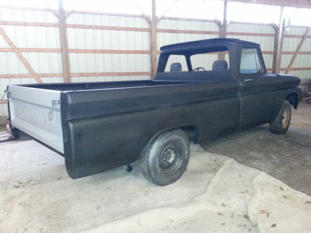 Long Bed Chevy 350 V-8 with 350 Turbo Trans - desirable big rear window 1965 Chevrolet C-10