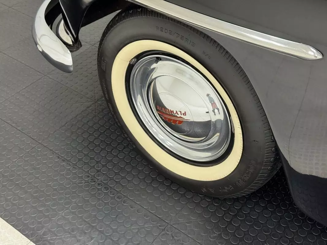 1948 Plymouth P15-C Special Deluxe Club Coupe - photo 12