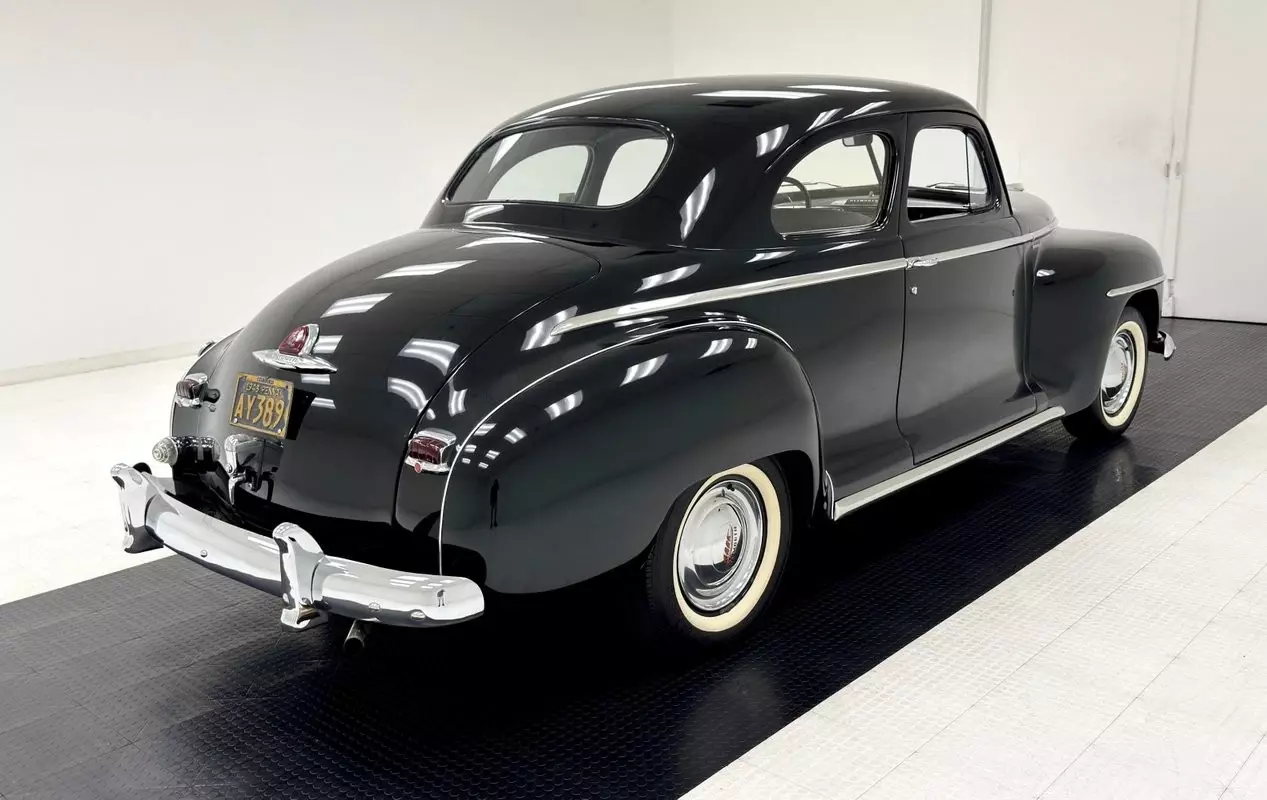 1948 Plymouth P15-C Special Deluxe Club Coupe - photo 5