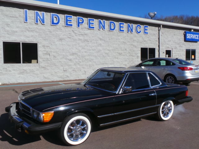LOOK---> 1976 Mercedes-Benz SL-Class