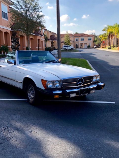 1985 Mercedes-Benz SL-Class 380 SL ROADSTER WITH SOFTTOP & HARDTOP - photo 2