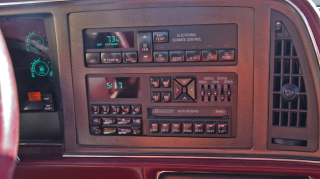 1990 Buick Reatta - photo 11