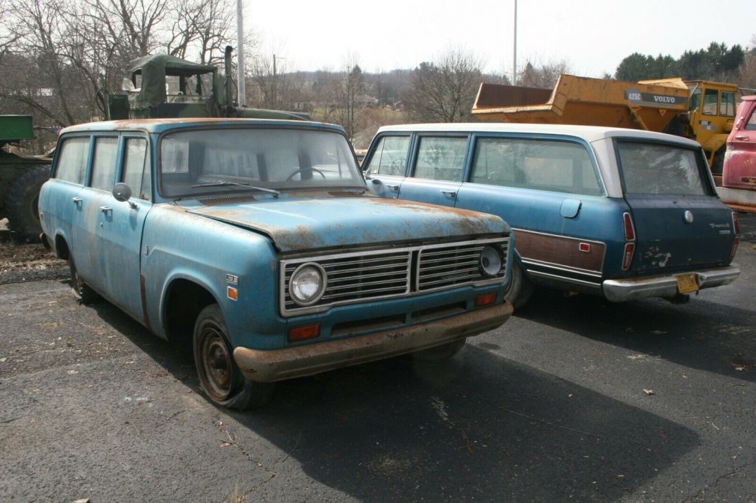 Lot of 2 1972 International Travelall Barn Finds Models 1110 and 1010 NO Reserve 1972 International Harvester Travelall