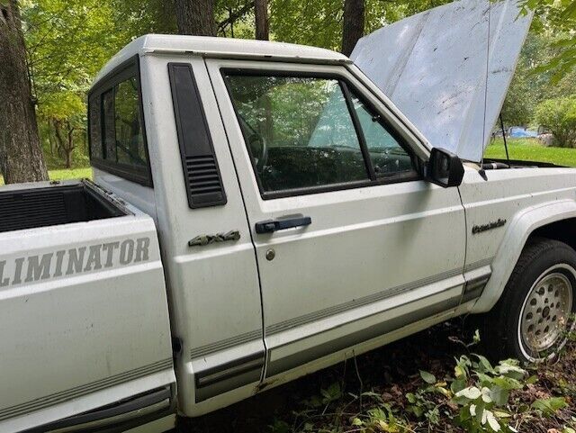1990 Jeep Comanche - photo 3