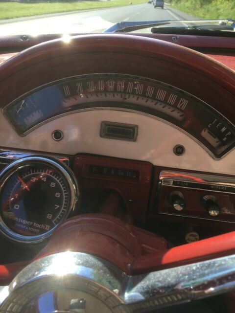 1957 Ford Fairlane CALIFORNIA CUSTOM - photo 2