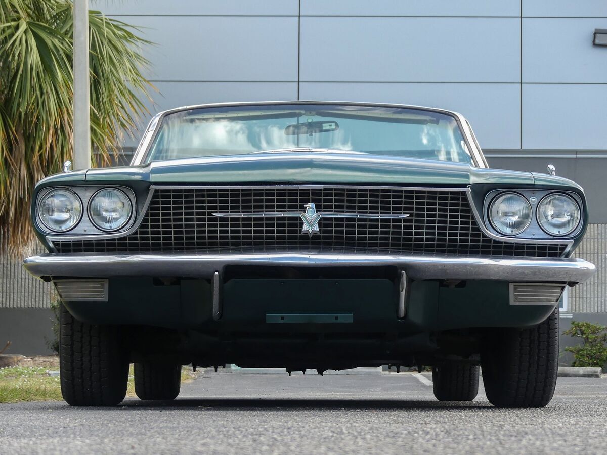 1966 Ford Thunderbird Convertible - photo 12