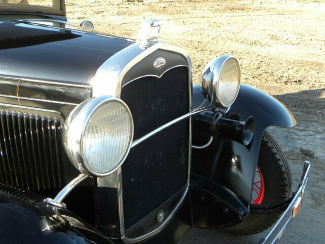 1931 Ford Model A Deluxe Coupe - photo 11