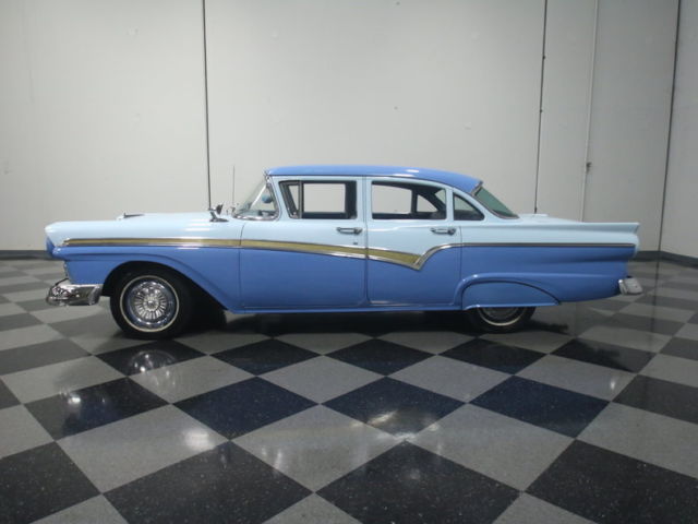 1957 Ford Custom 300 - photo 3