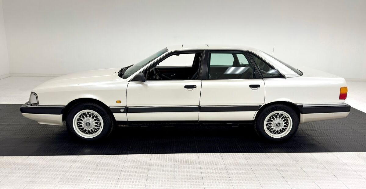 1991 Audi 200 Quattro 20V Sedan - photo 2