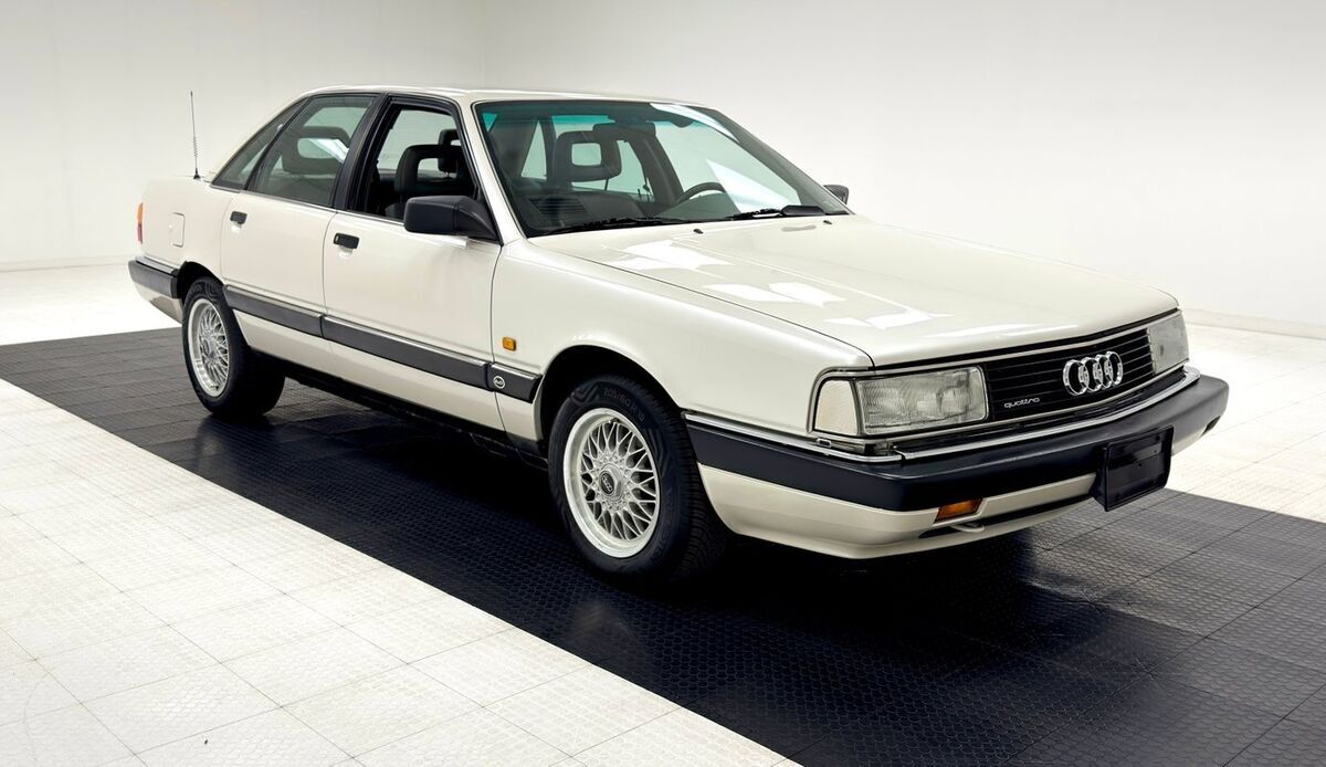 1991 Audi 200 Quattro 20V Sedan - photo 7