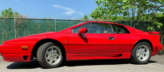 LOTUS ESPRIT SE TURBO 24k mi RED TAN Leather Garge Queen Intercooled Rear Wing 1989 Lotus Esprit SE