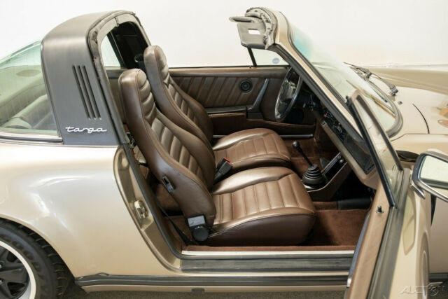 1982 Porsche 911 SC Targa - photo 11